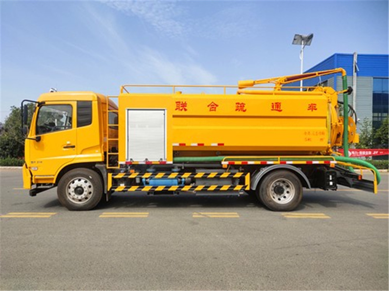 國(guó)六東風(fēng)天錦13方聯(lián)合疏通車(chē)