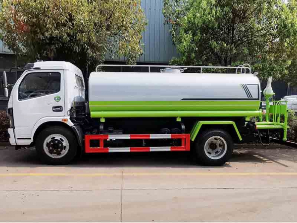 國六10方東風(fēng)灑水車