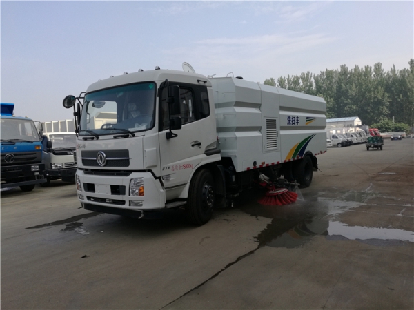 東風(fēng)天錦7水/9塵洗掃車