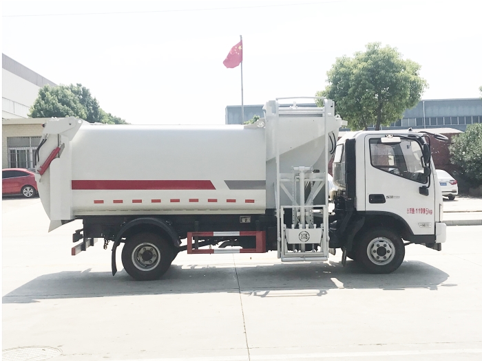 福田歐馬可餐廚垃圾車