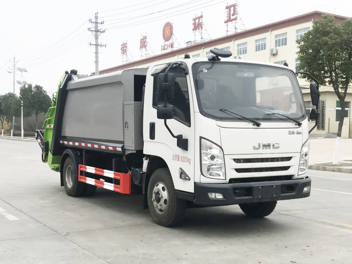 江鈴壓縮式垃圾車