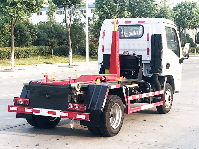 躍進(jìn)車廂可卸式垃圾車