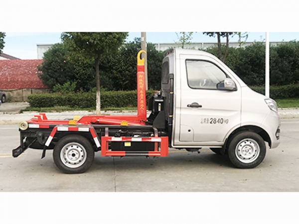 長(zhǎng)安車廂可卸式垃圾車