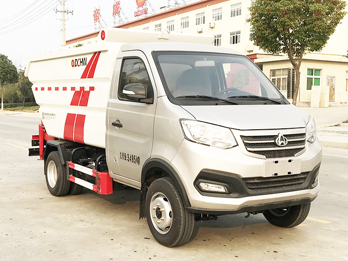 長(zhǎng)安后掛桶式垃圾車(chē)