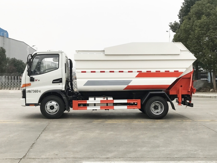 江淮駿鈴后掛桶式垃圾車