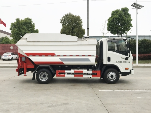 大運自裝卸式垃圾車