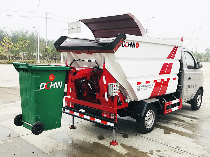 長安后掛桶垃圾車
