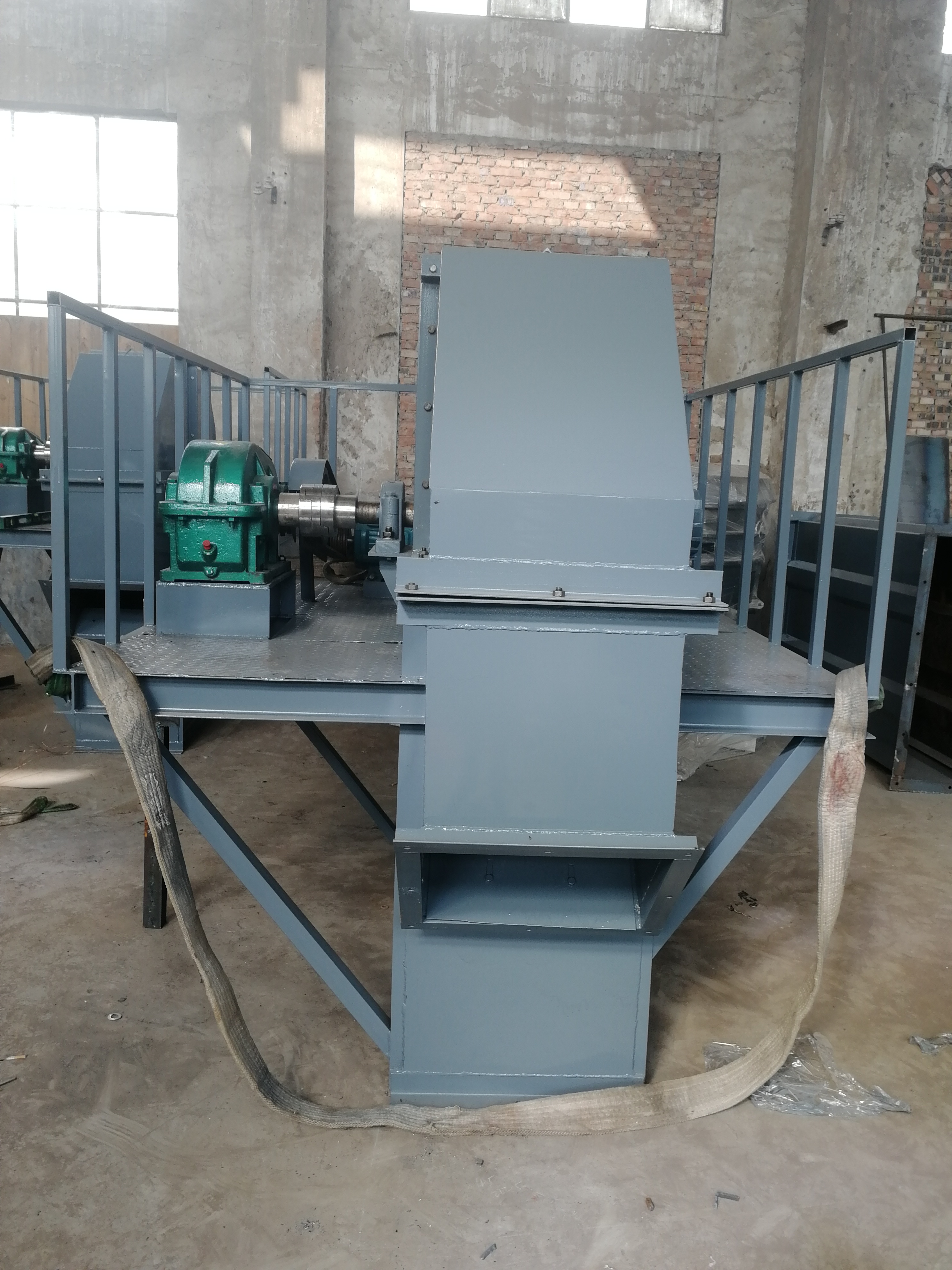 如何在使用中提升篩分機的作業(yè)效果?(怎么才能提斗式提升機) 如何在使用中提升篩分機的作業(yè)效果?(怎么才能提斗式提升機)